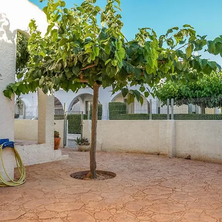 Xalet En Riumar,delta Del Ebro Holiday home Riumar